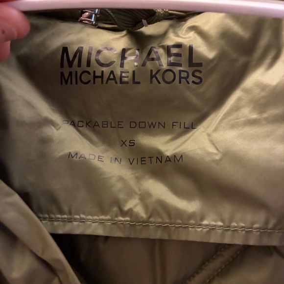 Michael Kors Packable Down Fill Green Puffer Vest with Hoodie - XS - Picture 2 of 7